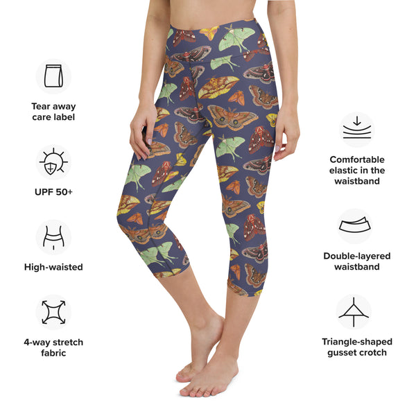 Moths All-Over Print XS-XL Capri Leggings